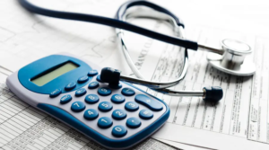 cómo contratar un seguro de gastos médicos mayores