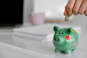 cómo ahorrar dinero si gano poco