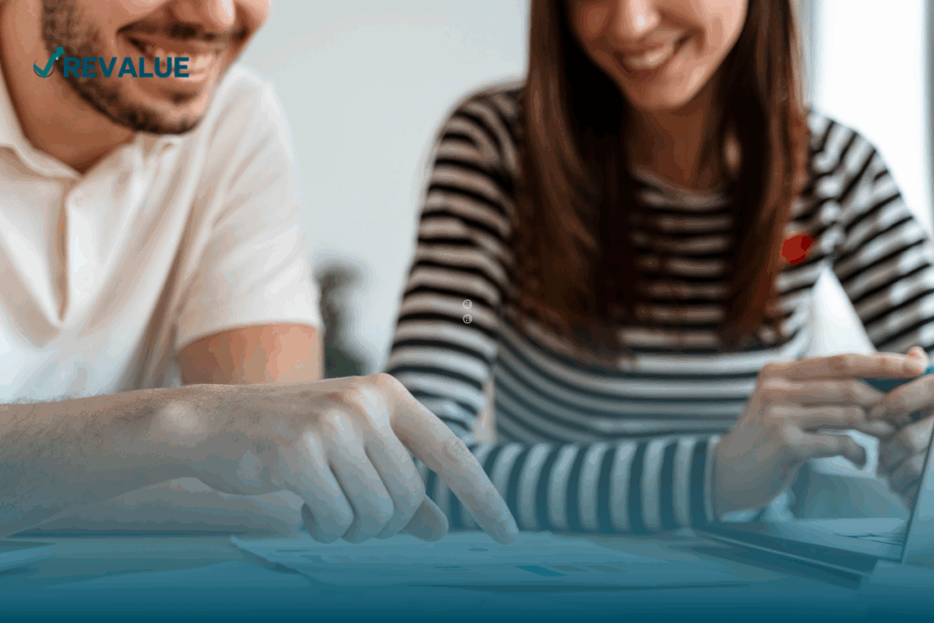 Jóvenes trabajando