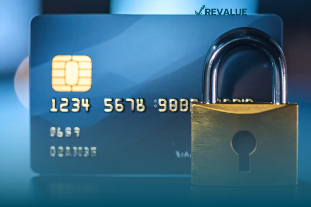 Imagen ilustrativa de seguros incluidos en las tarjetas de crédito