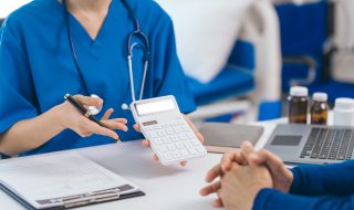 Consulta donde se usa el seguro de gastos médicos mayores Scotiabank.