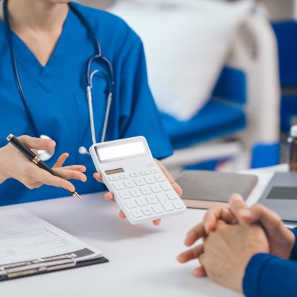 Consulta donde se usa el seguro de gastos médicos mayores Scotiabank.